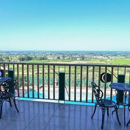 Le Des Perches 빌라