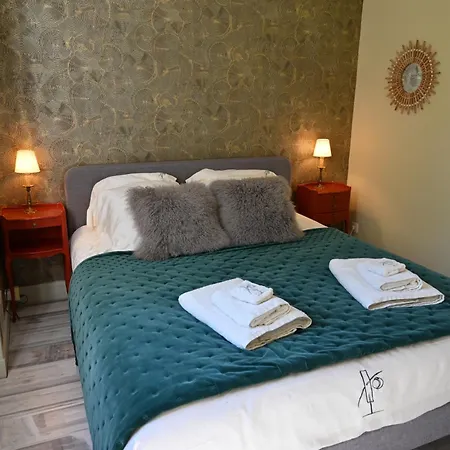 Le Des Perches 캐딜락