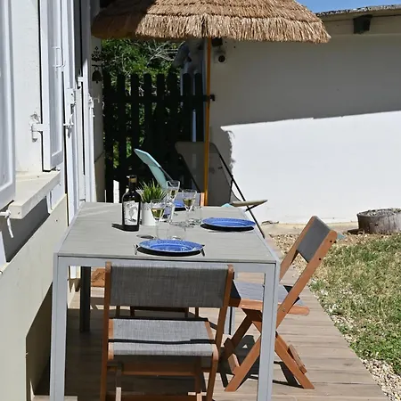 Le Des Perches Vila Cadillac