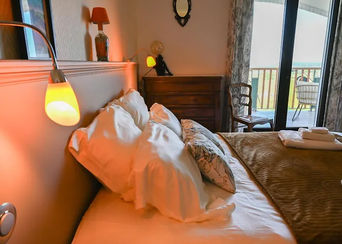 Le Des Perches * קדיאק