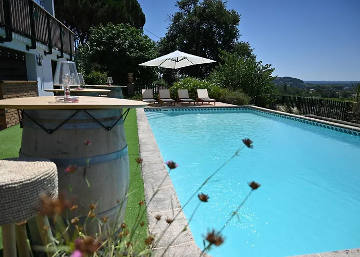 Le Des Perches קדיאק