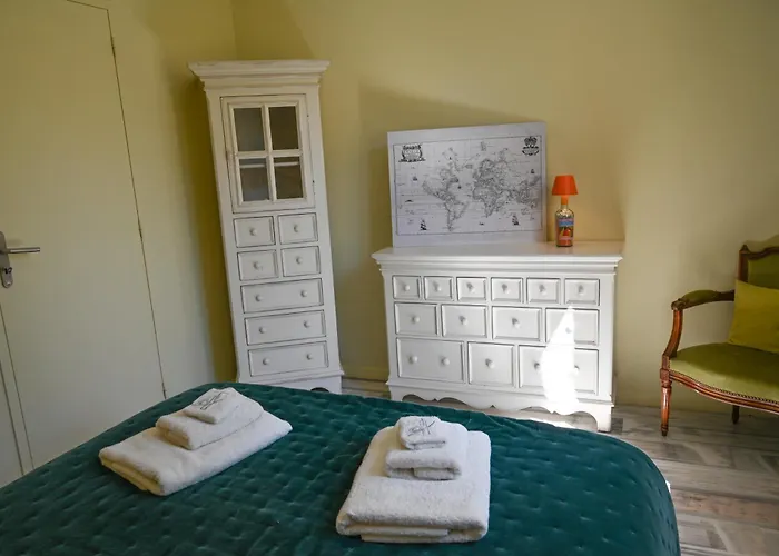 Le Des Perches וילה