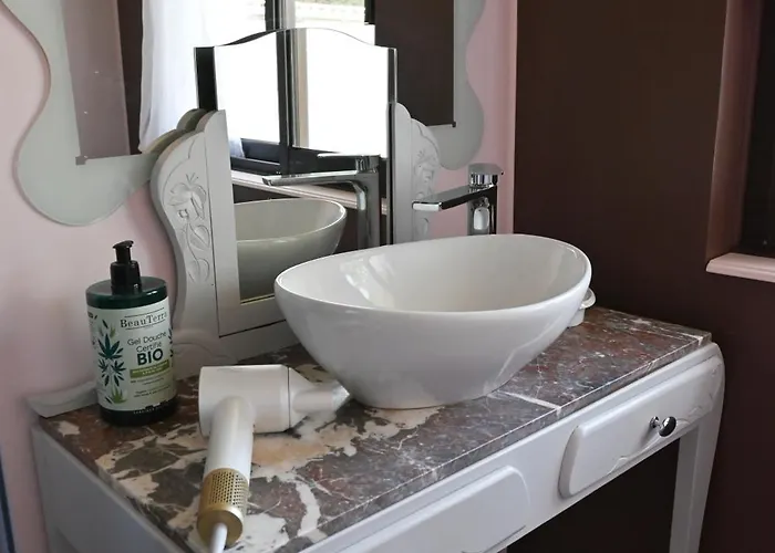 Le Des Perches קדיאק